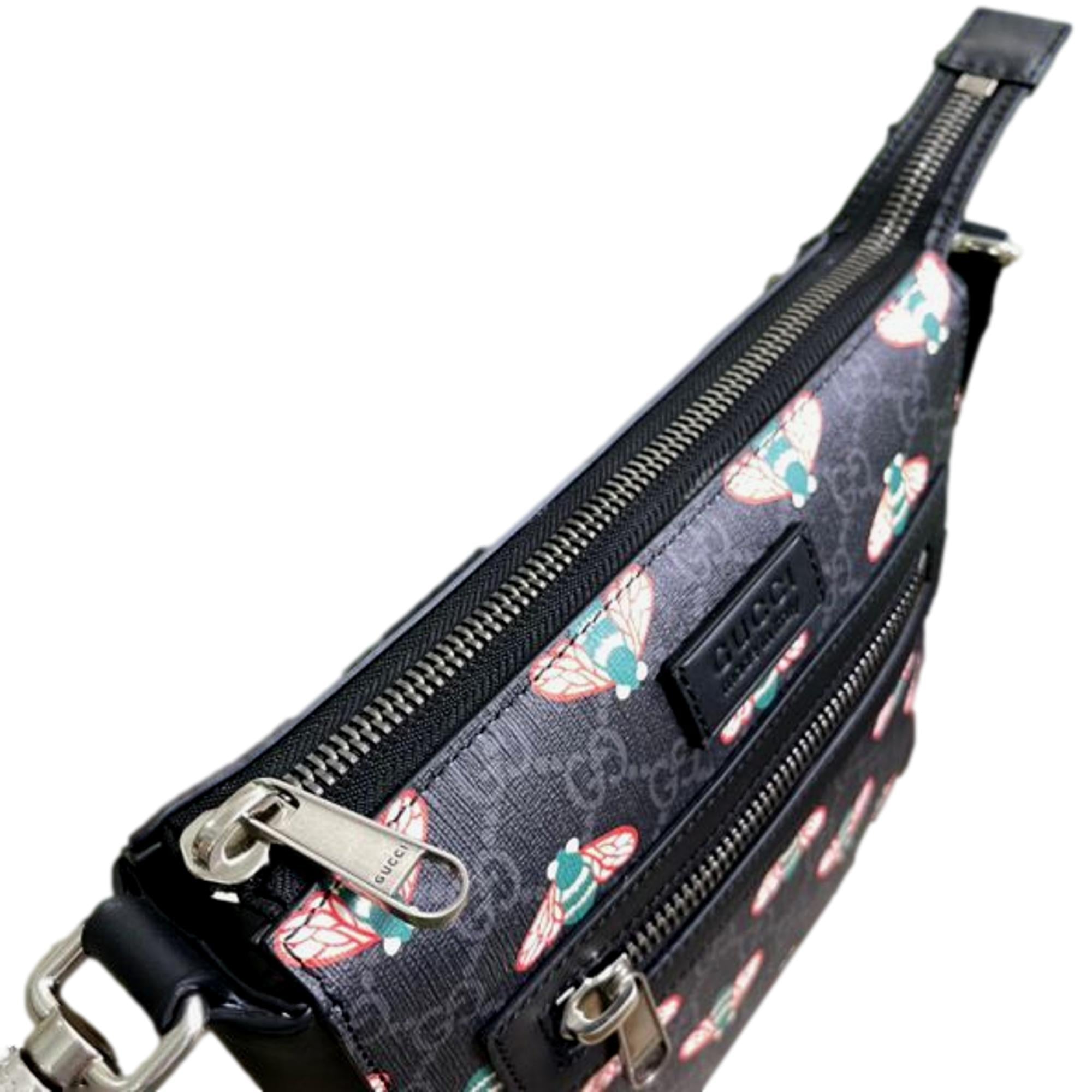 Gucci Bestiary Bee Monogram Black Coated Canvas Messenger Bag 681021 at_Queen_Bee_of_Beverly_Hills