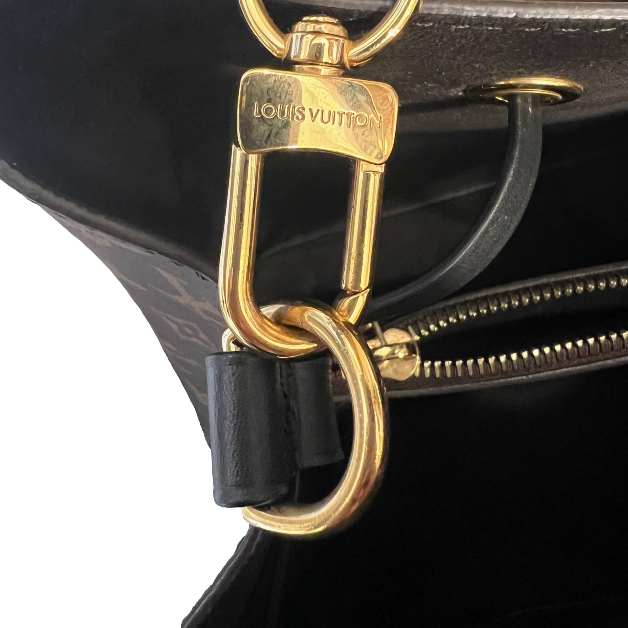 Louis Vuitton Neonoe MM Black Bucket Shoulder Bag at_Queen_Bee_of_Beverly_Hills