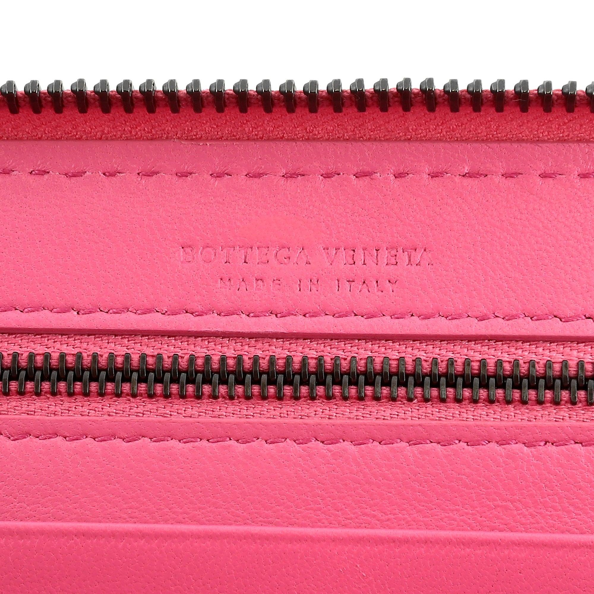 Bottega Veneta Intrecciato Zipper French Calf Leather Wallet Pink at_Queen_Bee_of_Beverly_Hills
