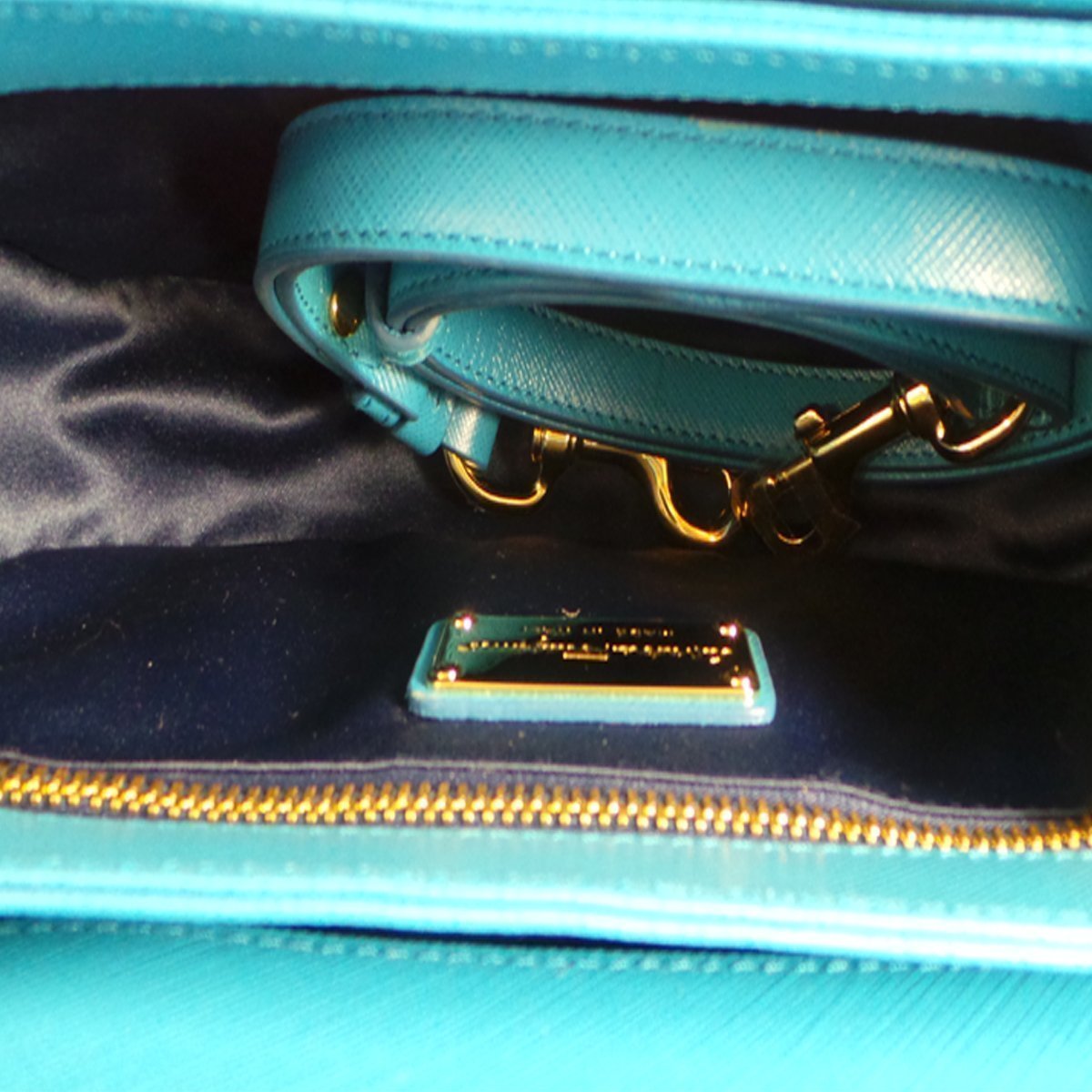Ferragamo Women's Greta Polynese Blue Pebble Calf Crossbody G203/01 at_Queen_Bee_of_Beverly_Hills