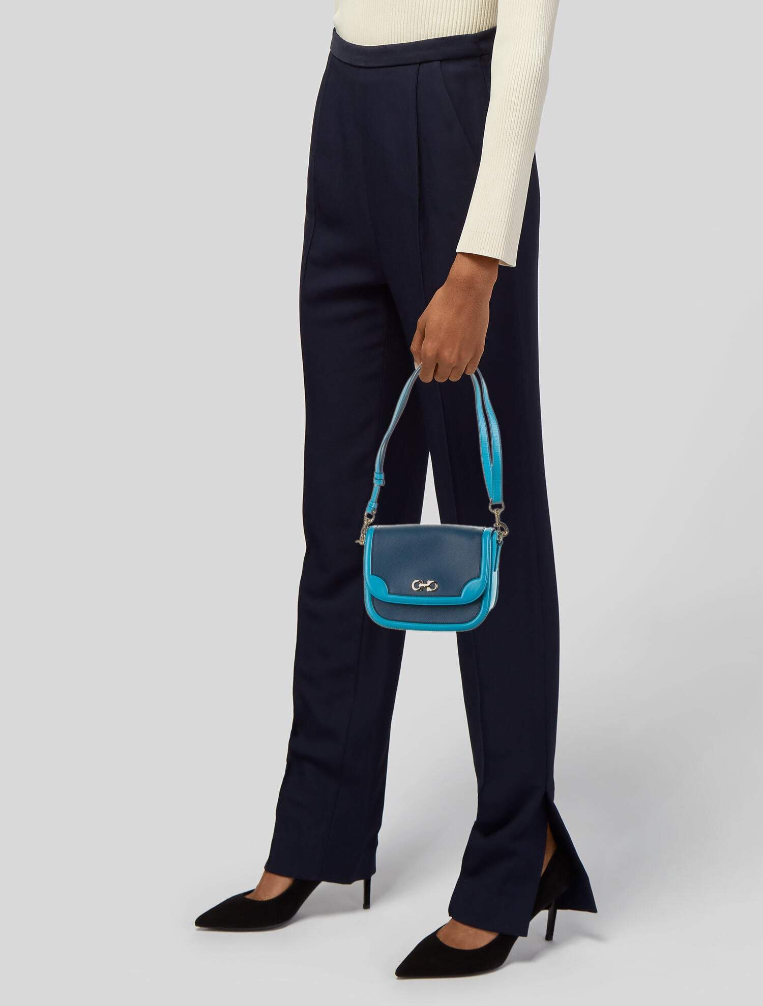 Ferragamo Women's Greta Polynese Blue Pebble Calf Crossbody G203/01 at_Queen_Bee_of_Beverly_Hills