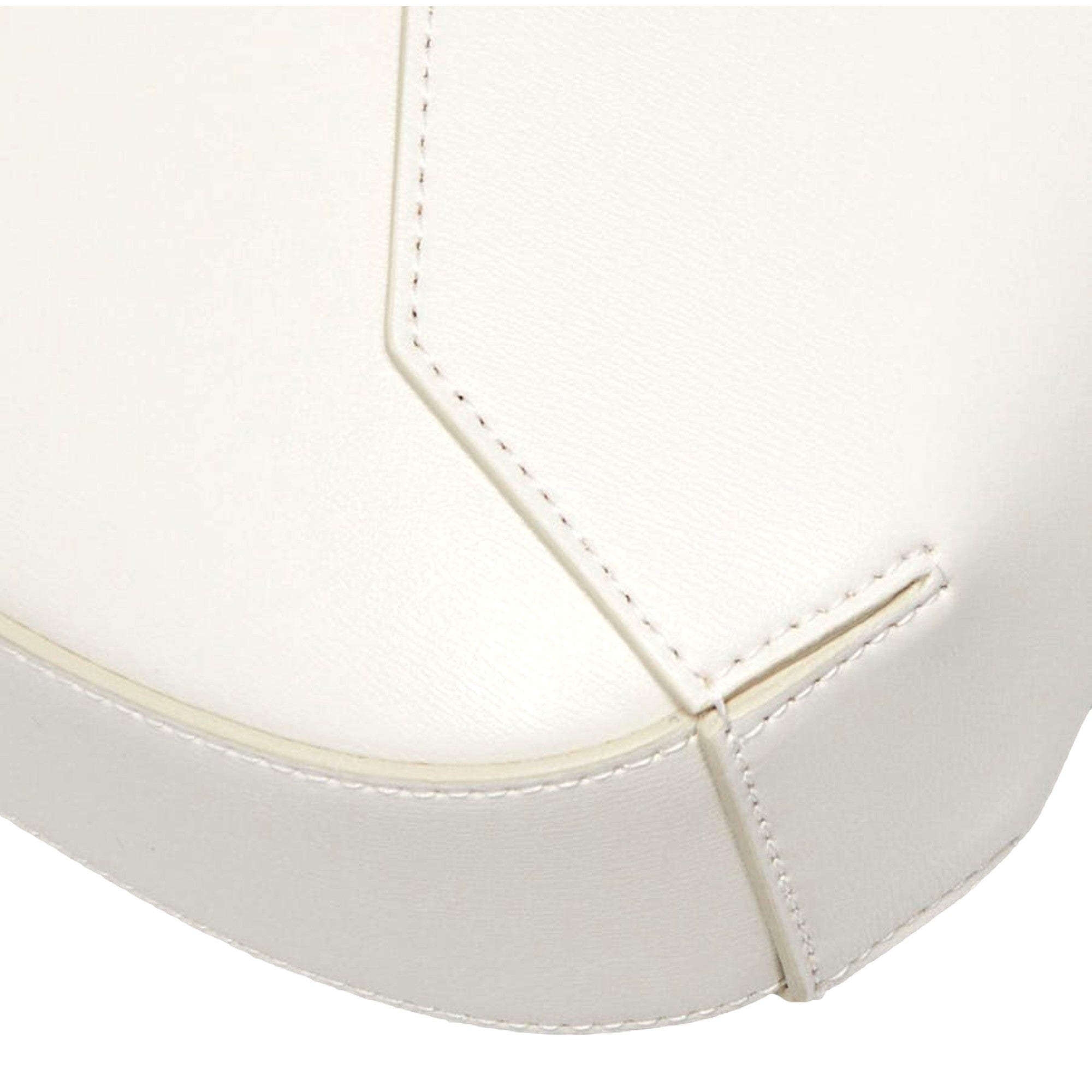 Alexander McQueen The Jewelled Hobo Bag in White Leather with Silver Knuckle