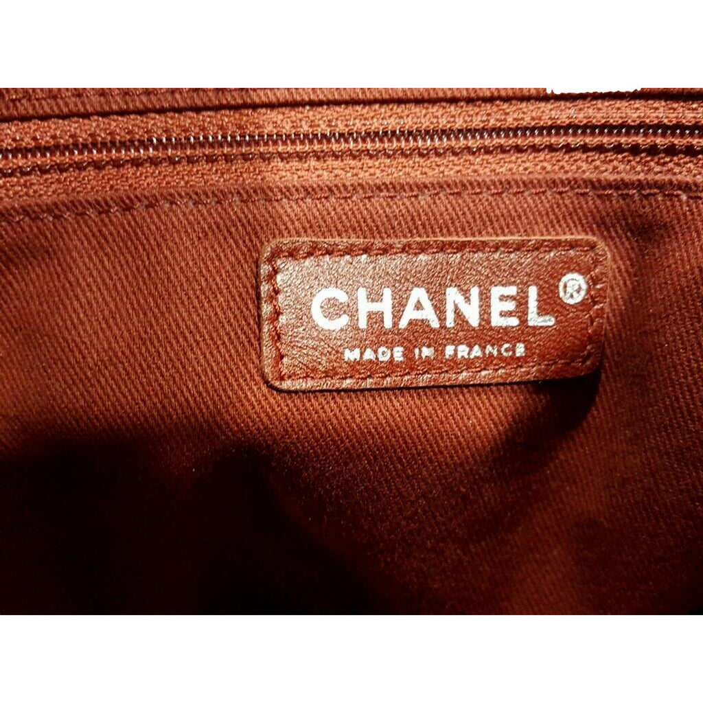 chanel black leather clutch wallet