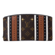 Louis Vuitton Limited Edition Zippy Steamer Wallet Brogue Monogram available at Queen Bee of Beverly Hills
