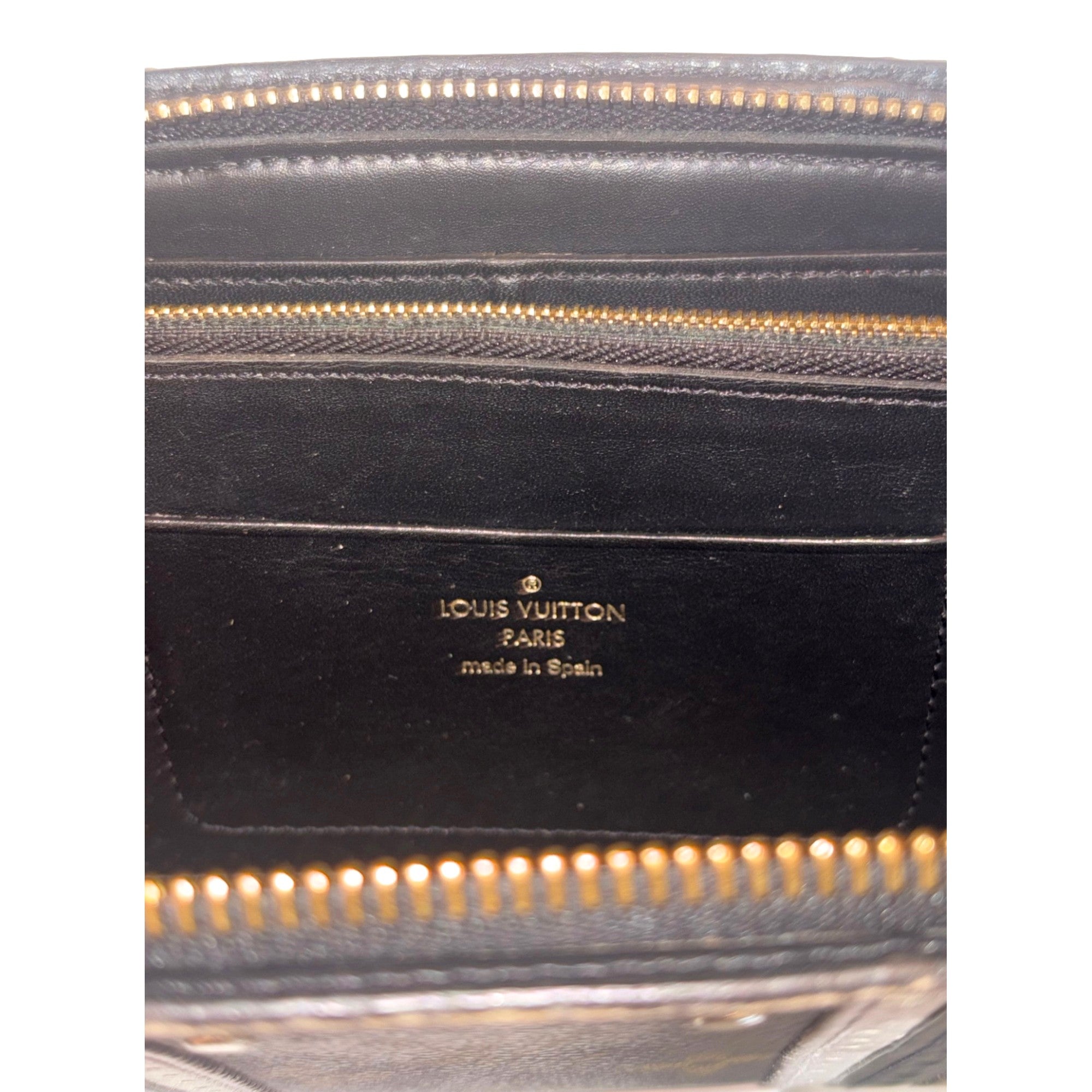 Louis Vuitton Limited Edition Zippy Steamer Wallet Brogue Monogram available at Queen Bee of Beverly Hills