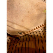 Louis Vuitton Neverfull MM Monogram Canvas Tote
