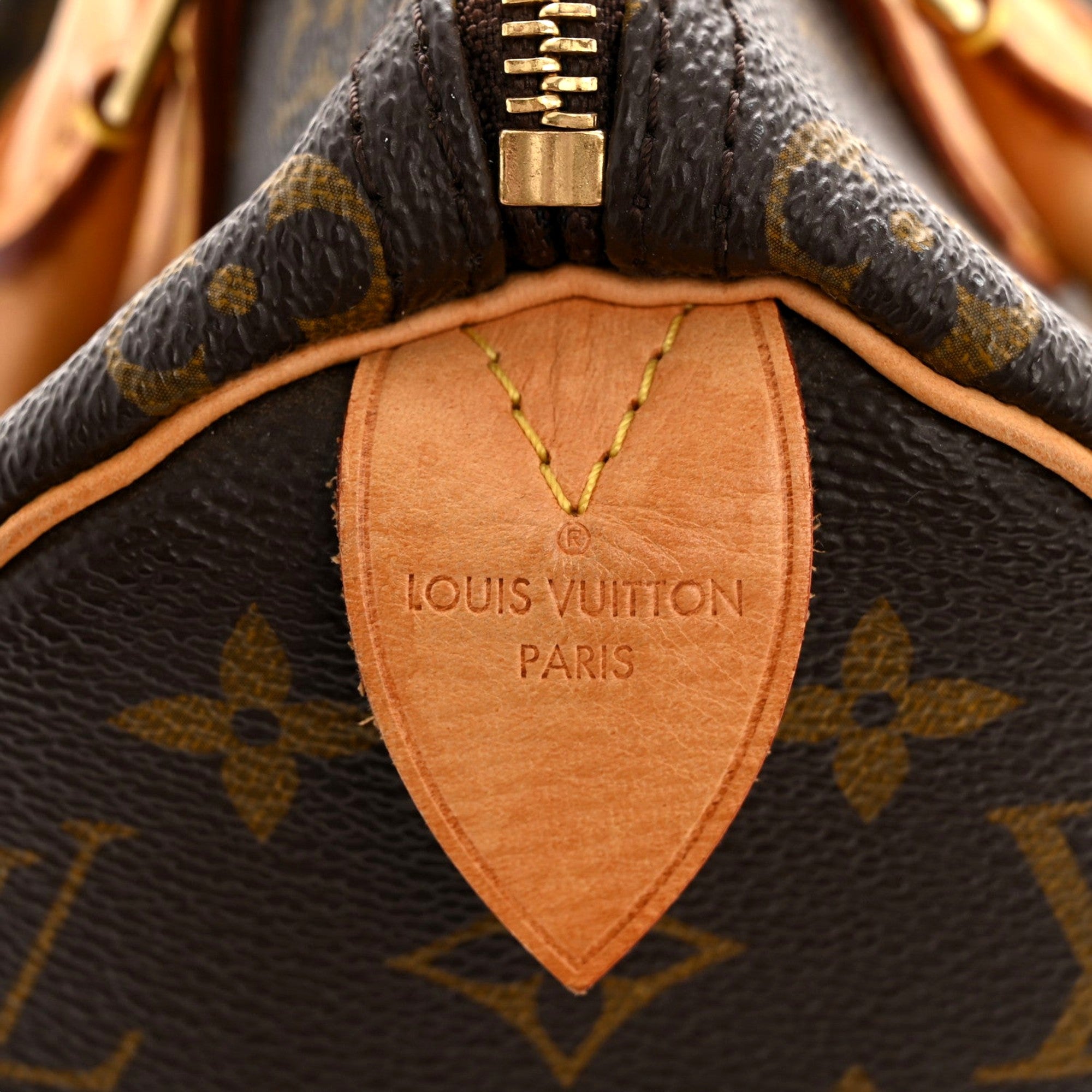 Louis Vuitton Speedy 25 Handbag sold at Queen Bee of Beverly Hills