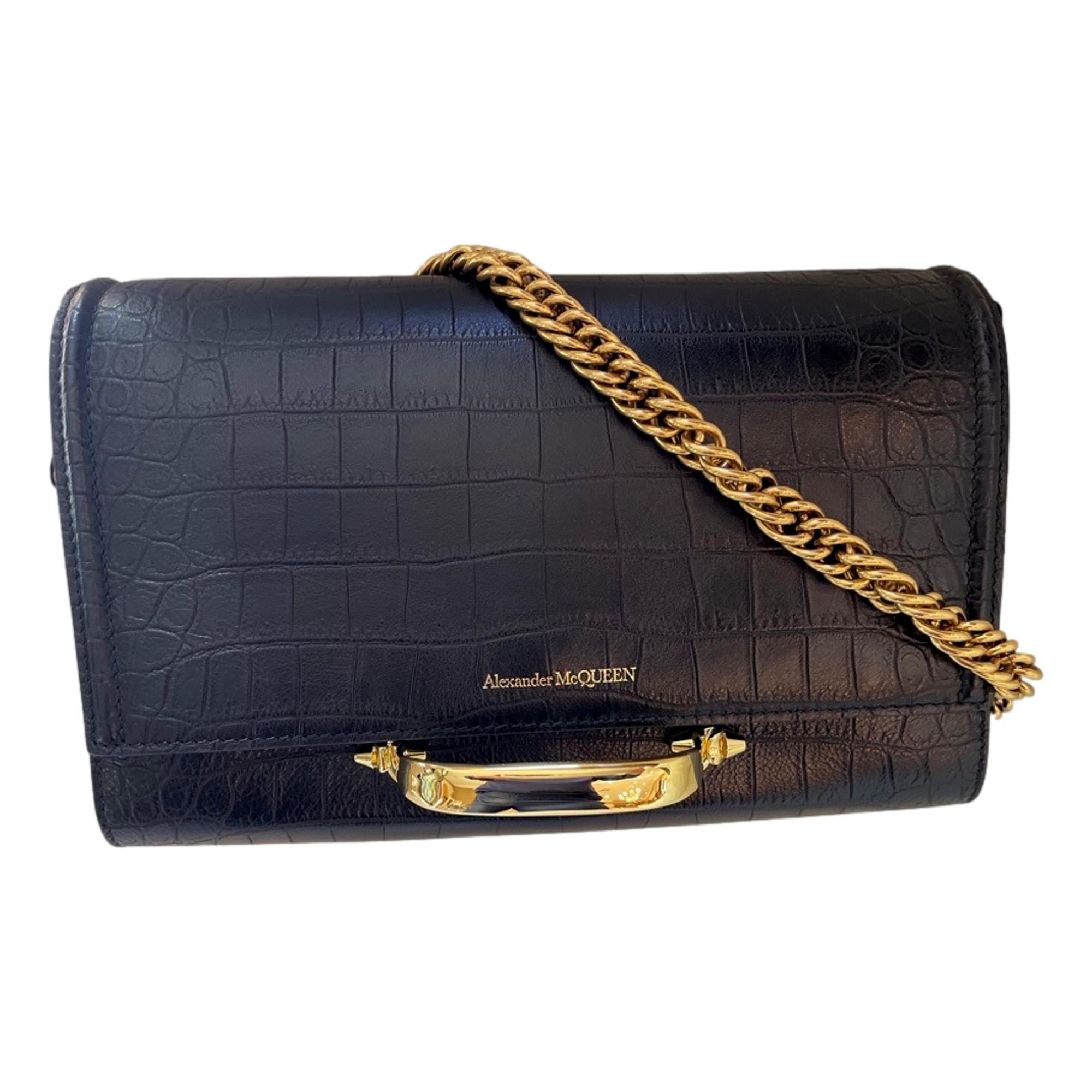 ショルダーバッグ・ポシェット ALEXANDER MCQUEEN BLACK LEATHER SHOULDER BAG Skull Flower leather shoulder bag in black - Mc Queen