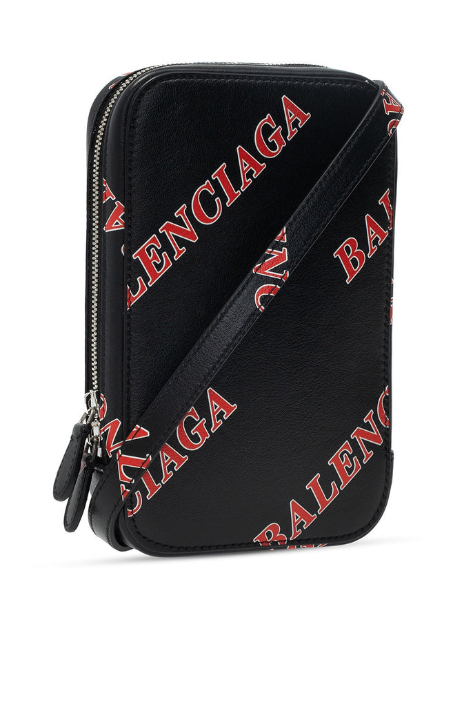 Balenciaga clutch 2025