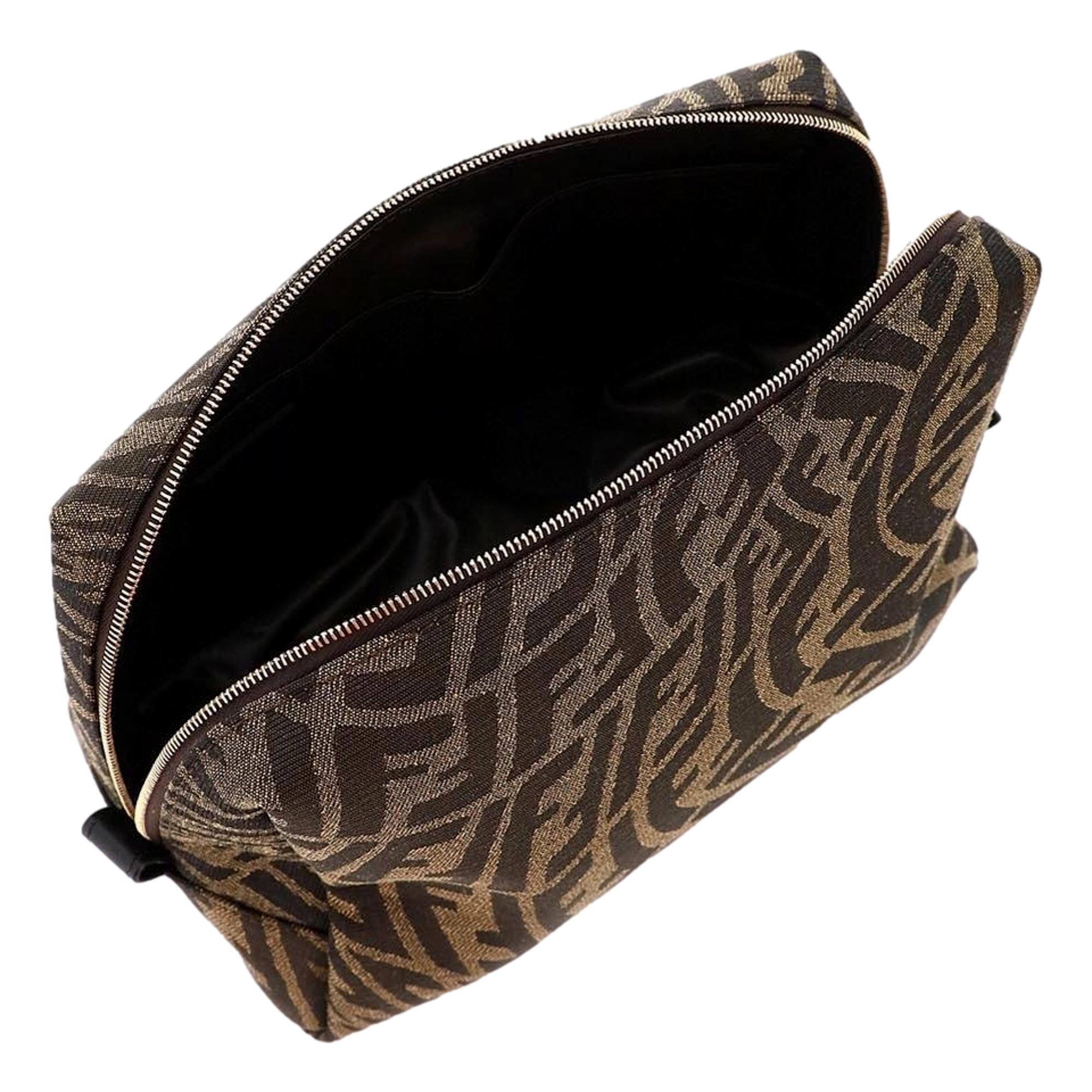 Fendi FF Vertigo Brown Canvas Small Travel Beauty Pouch Clutch Bag Fendi FF Vertigo Brown Canvas Small Travel Beauty Pouch Clutch Bag