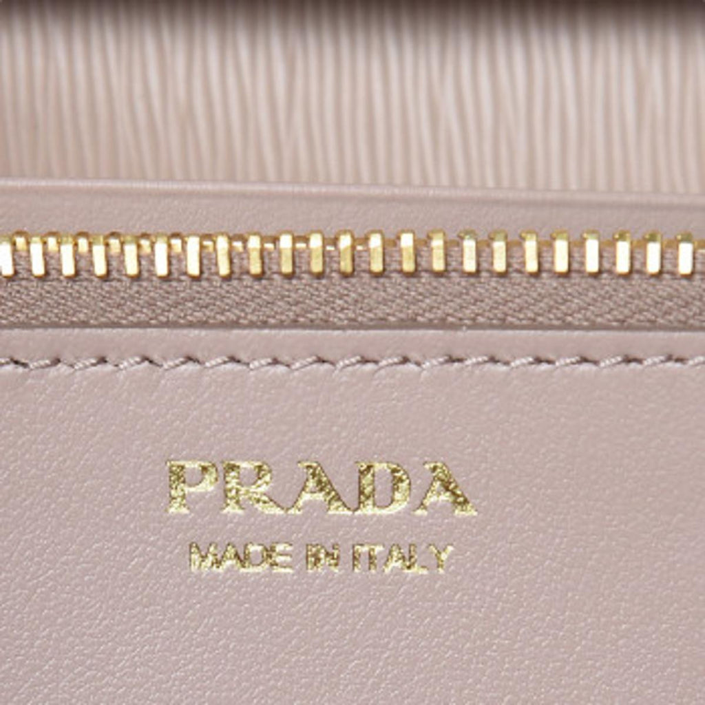 New Prada Cipria Beige Vitello Move Leather Chain Wallet Crossbody 1BP021 
