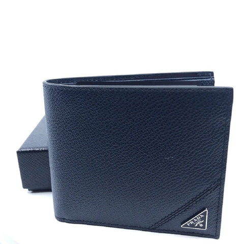 Prada Orizzontale Black Vitello Micro Grain Leather Iconic Triangle Logo Wallet 2MO513 at_Queen_Bee_of_Beverly_Hills