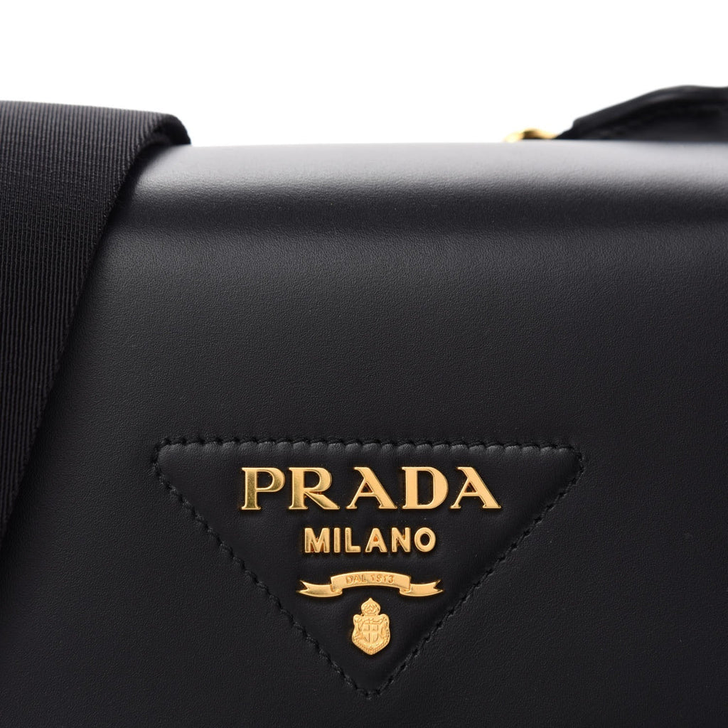 Saffiano Leather PATTINA Shoulder Bag