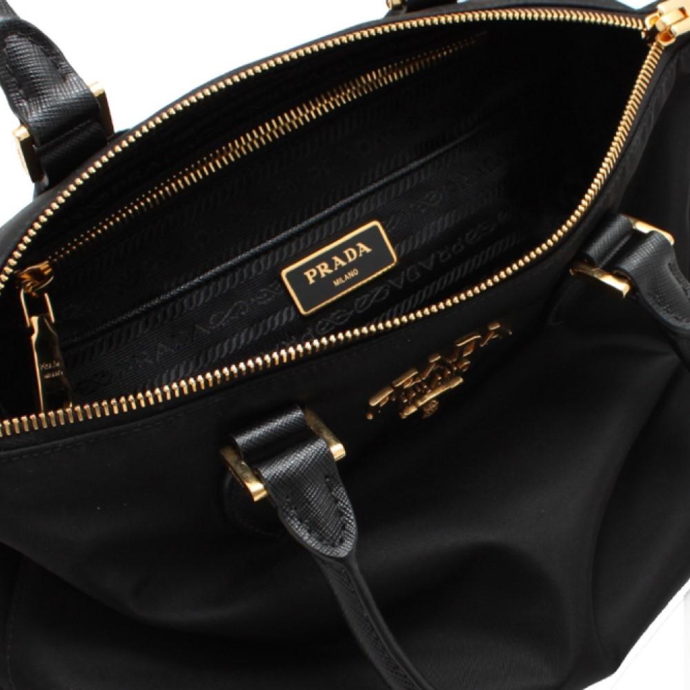 Leather satchel Prada Black in Leather - 34639475